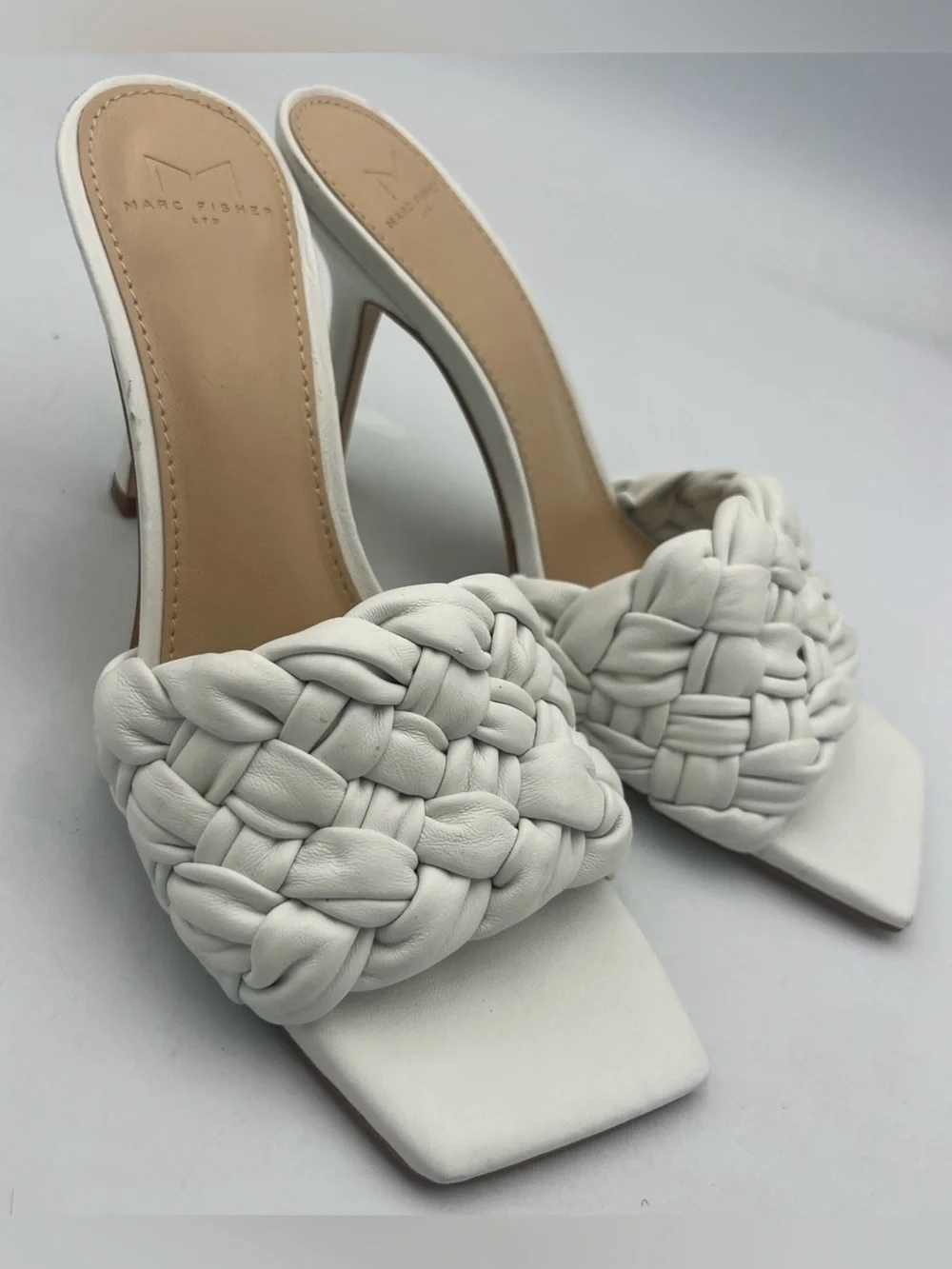 MARC FISHER LTD Draya Slide Sandal Leather Upper Textured Braided Women’s Size 8